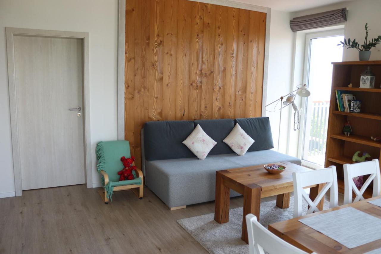 Apartman Primo Martina Daire Vysoké Tatry Dış mekan fotoğraf